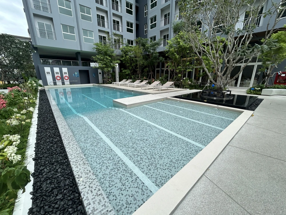 For rent Lumpini Ville Charan-Fai Chai, corner room with privacy, 8th floor, not very high, good price, come and reserve now.