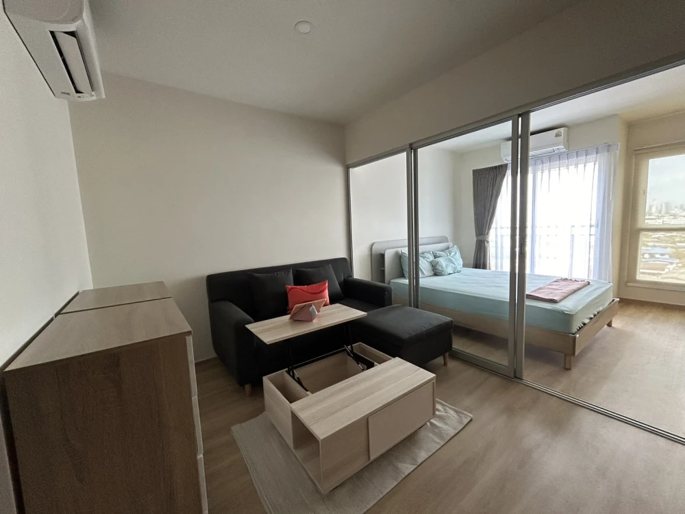For rent Lumpini Ville Charan-Fai Chai, corner room with privacy, 8th floor, not very high, good price, come and reserve now.