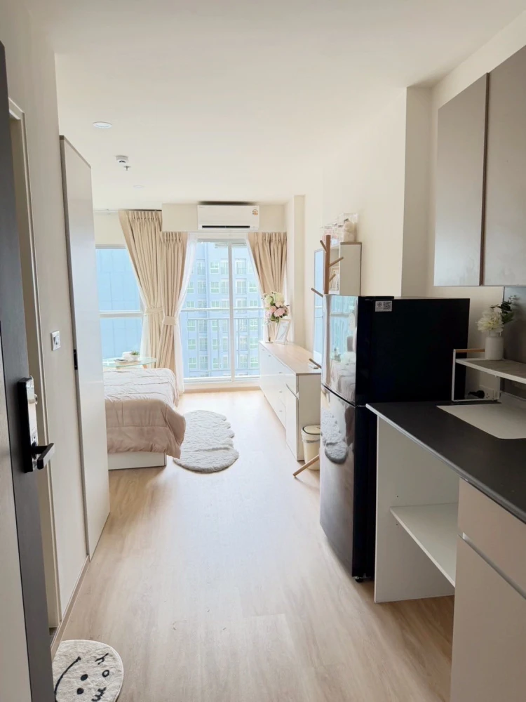 For rent: Lumpini Ville Charan-Fai Chai, beautifully decorated room, 20th floor, fully furnished. Don't miss out on this great deal!