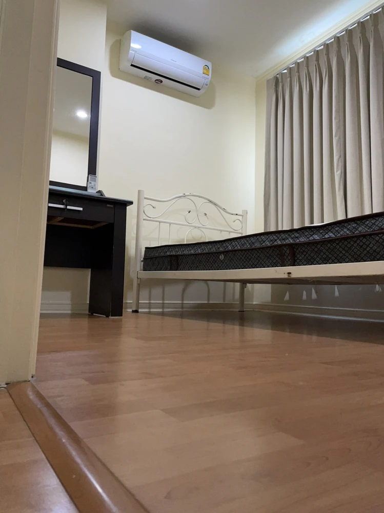 For rent: Lumpini Ville Cultural Center, 2 bedrooms, spacious living area, great location, convenient transportation. Book now!
