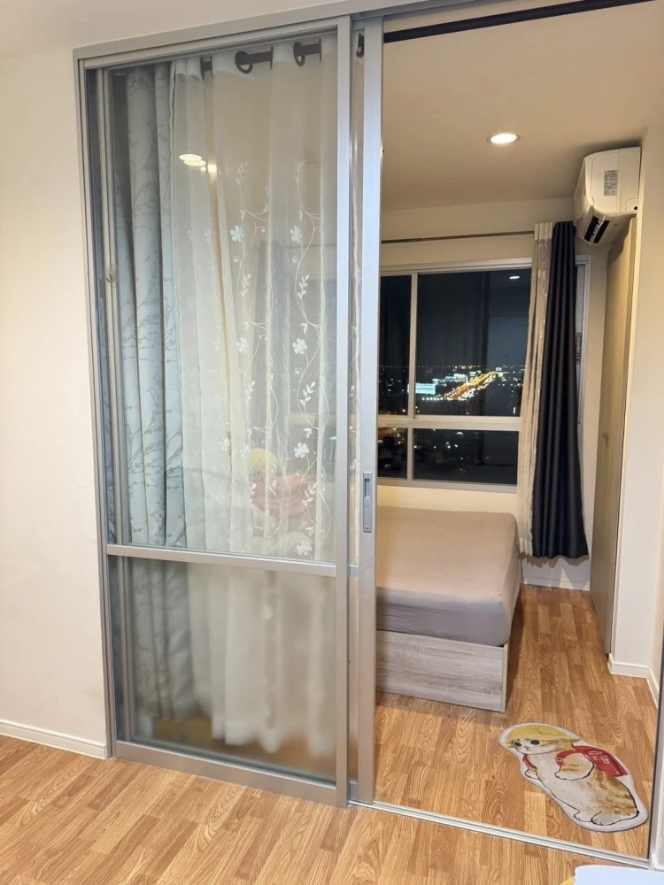 For rent: Lumpini Ville Nakhon In Riverview, high floor unit, fully furnished, complete amenities. Book now!