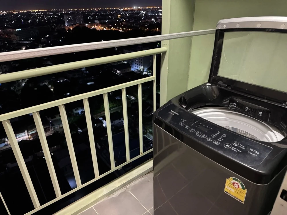 For rent: Lumpini Ville Nakhon In Riverview, high floor unit, fully furnished, complete amenities. Book now!