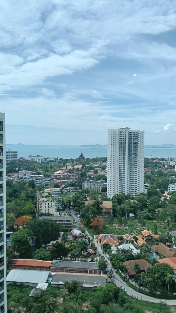 For rent: Lumpini Ville Naklua - Wongamat, 1 bedroom, 1 bathroom. Great atmosphere, beautiful view, fully furnished. Don't miss out!