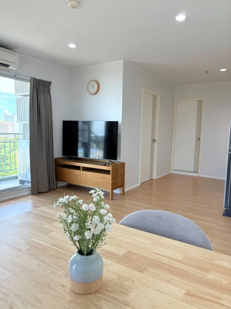 For rent: Lumpini Ville Naklua - Wongamat, 12th floor | Corner unit | Sea view | 42 sq.m. | Fully furnished.