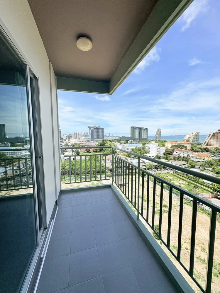 For rent: Lumpini Ville Naklua - Wongamat, 12th floor | Corner unit | Sea view | 42 sq.m. | Fully furnished.