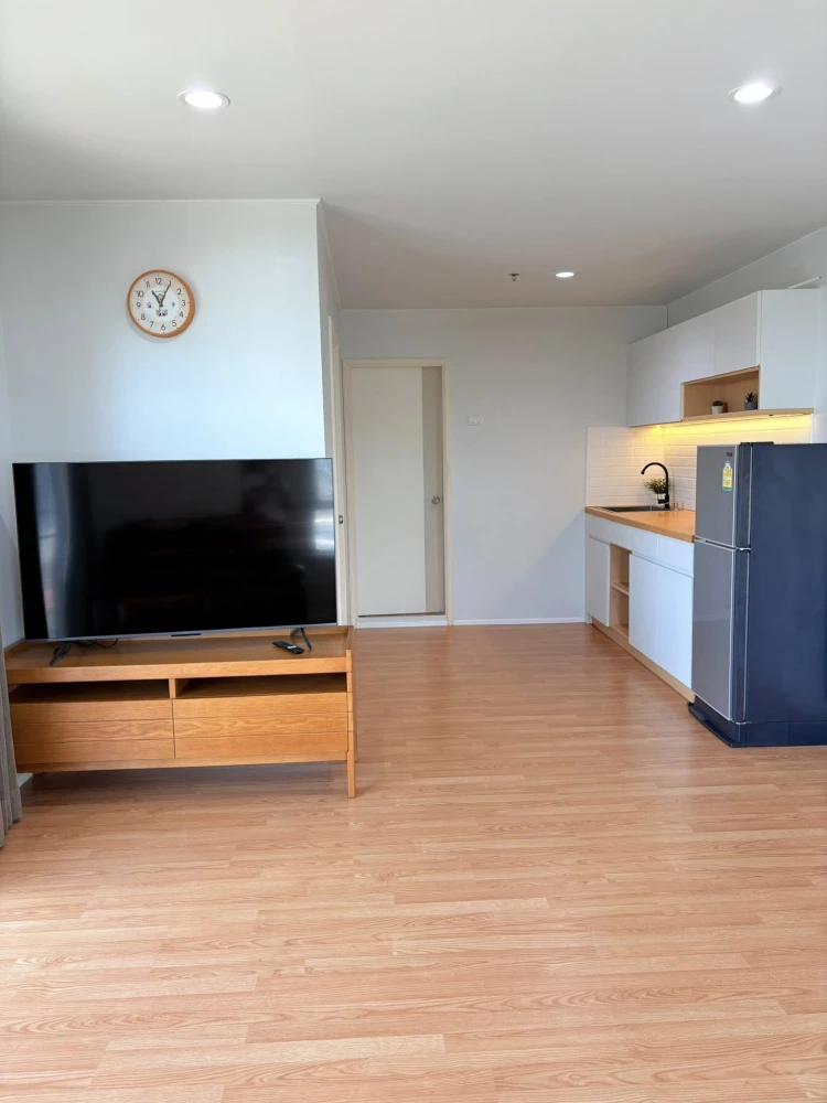 For rent: Lumpini Ville Naklua - Wongamat, 12th floor | Corner unit | Sea view | 42 sq.m. | Fully furnished.
