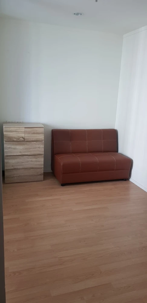 For rent: Lumpini Ville Naklua - Wongamat, 21st floor, fully furnished room, ready to move in. Interested? Book now, urgently.