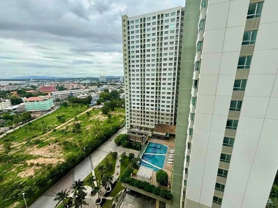 For rent: Lumpini Ville Naklua - Wongamat. Nice room, fully furnished, beautiful unblocked view. Book now!