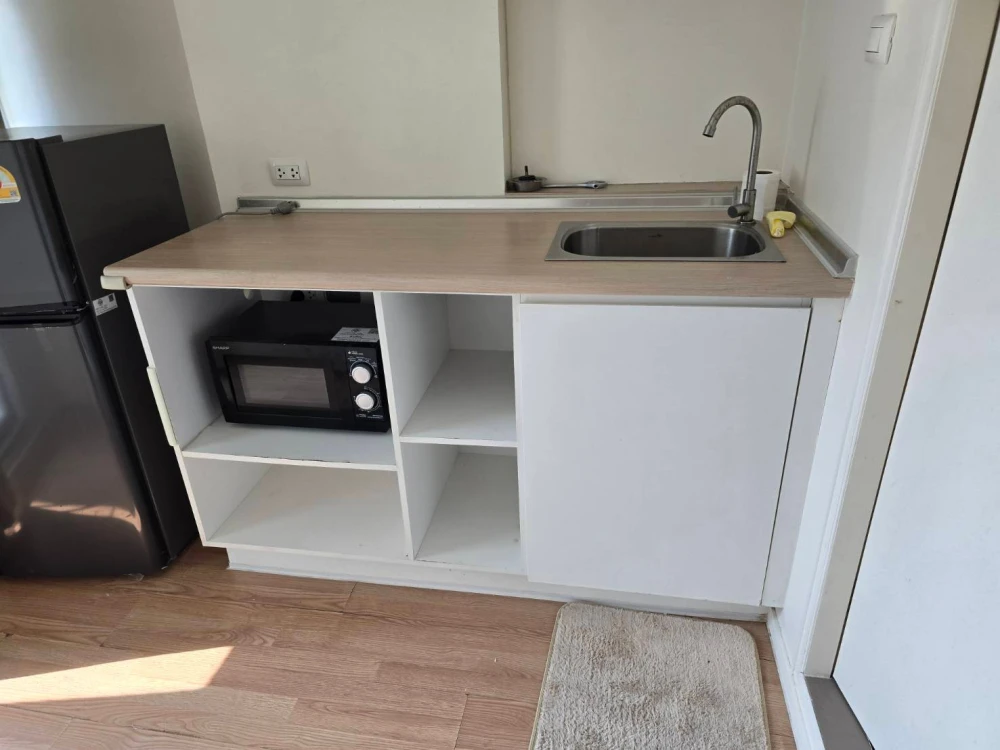 For Rent: Lumpini Ville On Nut–Phatthanakan, 7th Floor. Pleasant unit, fully furnished. Book now!