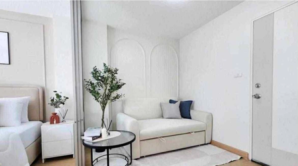 For rent: Lumpini Ville Onnut – Ladkrabang, 1 bedroom, 1 bathroom, fully furnished, in a great location. Don't miss out!