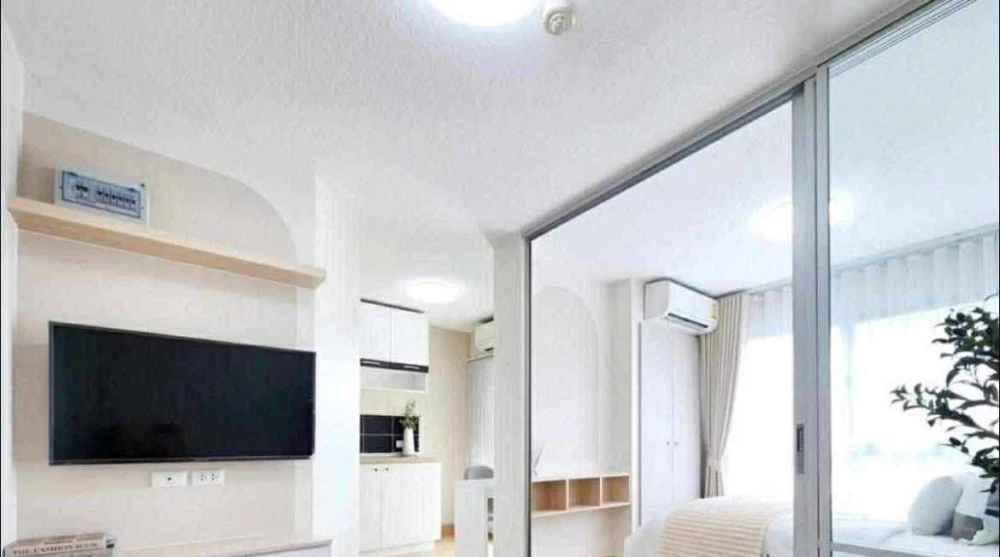 For rent: Lumpini Ville Onnut – Ladkrabang, 1 bedroom, 1 bathroom, fully furnished, in a great location. Don't miss out!
