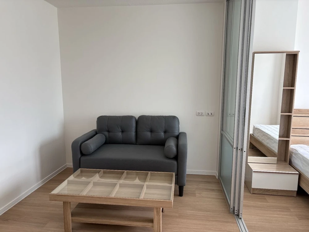 For rent: Lumpini Ville Onnut – Ladkrabang, 4th floor, fully furnished, ready to move in. Book now!