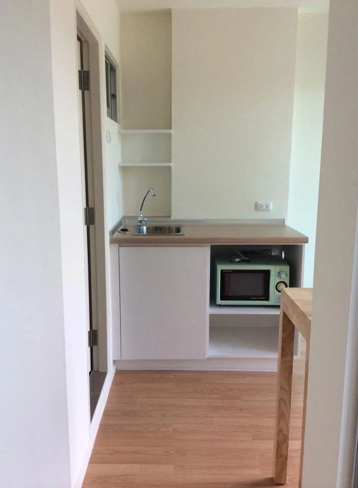 For rent: Lumpini Ville Onnut – Ladkrabang. Nice room, great location, convenient transportation. Don't miss out!