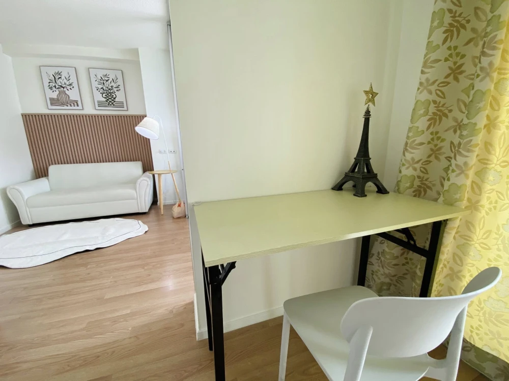 For rent: Lumpini Ville Onnut – Ladkrabang. Nice room, fully furnished, low floor – perfect for living. Book now! This affordable price is hard to fin