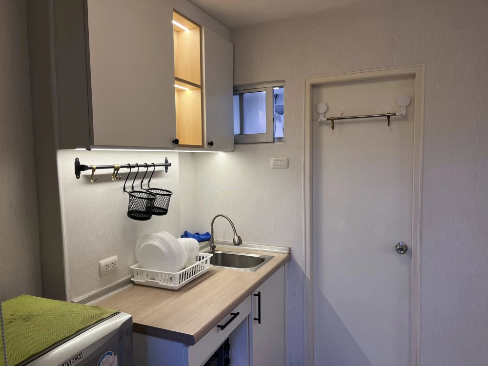 For rent: Lumpini Ville Onnut – Ladkrabang. Nicely decorated room with high-quality built-in furniture. Amazing price! Book now, don't miss out!