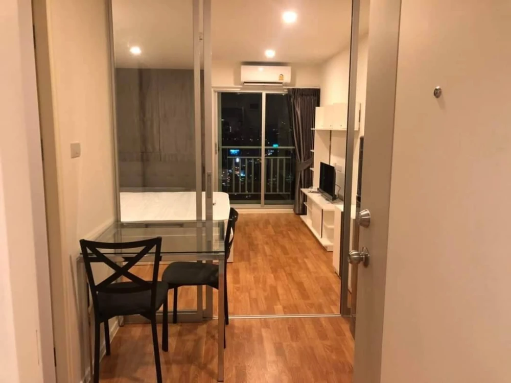 For rent: Lumpini Ville Pattanakarn-Srinakarin. Just bring your bag and move in. Fully furnished. Reserve now!