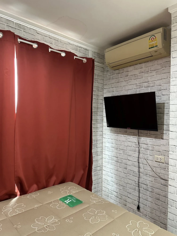 For rent: Lumpini Ville Phibulsongkhram-Riverview, 1 bedroom, 1 bathroom, beautifully wallpapered, beautiful river view, no blocking, reserve now!