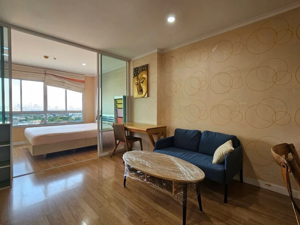 For rent: Lumpini Ville Prachachuen-Pongpetch, 11th floor, partitioned unit, fully furnished. Book now!