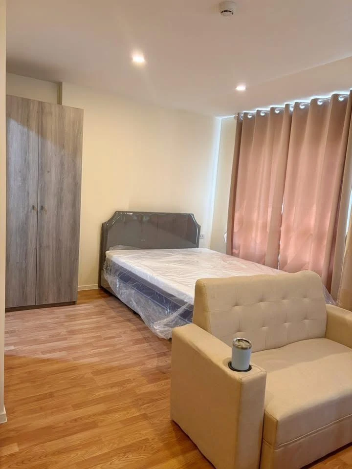 For rent: Lumpini Ville Pranangklao-Riverview, 4th floor, nice, fully furnished unit. Book now!