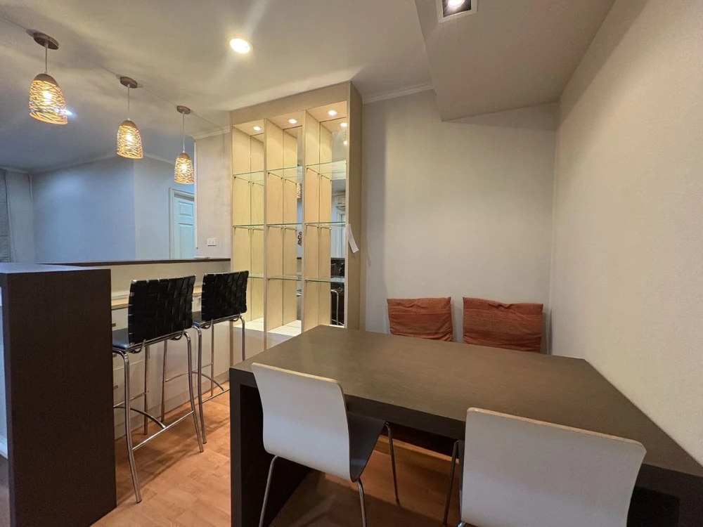 For rent: Lumpini Ville Ramkhamhaeng 44, 22nd floor, fully furnished, nice to live in, reserve now, don't miss out!