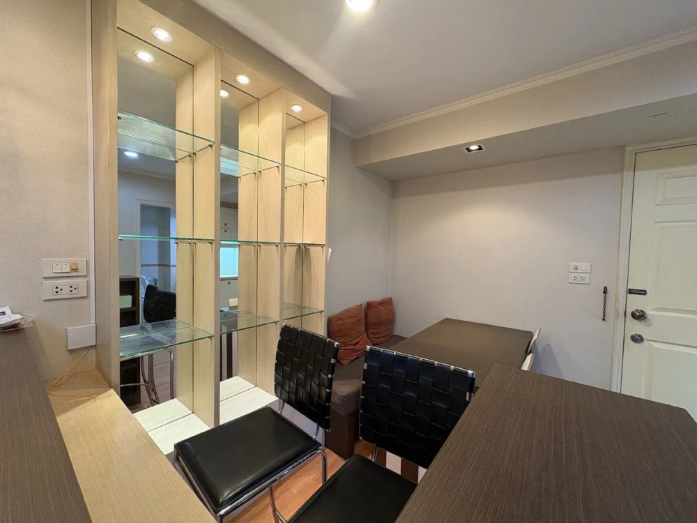 For rent: Lumpini Ville Ramkhamhaeng 44, 22nd floor, fully furnished, nice to live in, reserve now, don't miss out!
