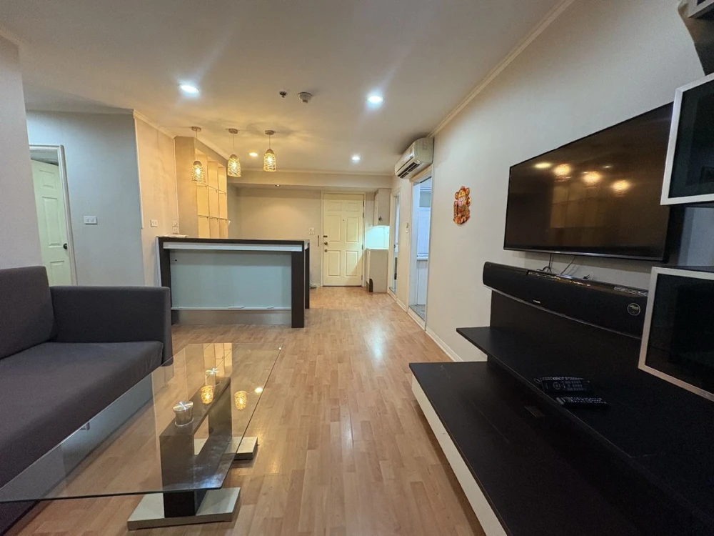 For rent: Lumpini Ville Ramkhamhaeng 44, 22nd floor, fully furnished, nice to live in, reserve now, don't miss out!