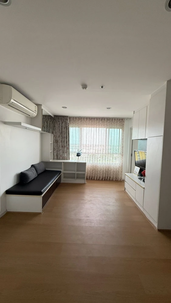 For rent: Lumpini Ville Ramkhamhaeng 60/2, high floor, ready to move in, fully furnished, reserve now.