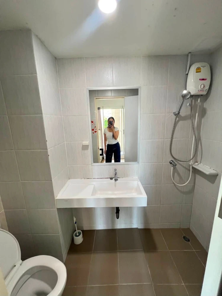 For rent: Lumpini Ville Ratchaphruek-Bangwaek, 1 bedroom, 1 bathroom, fully furnished. Just bring your bags and move in!