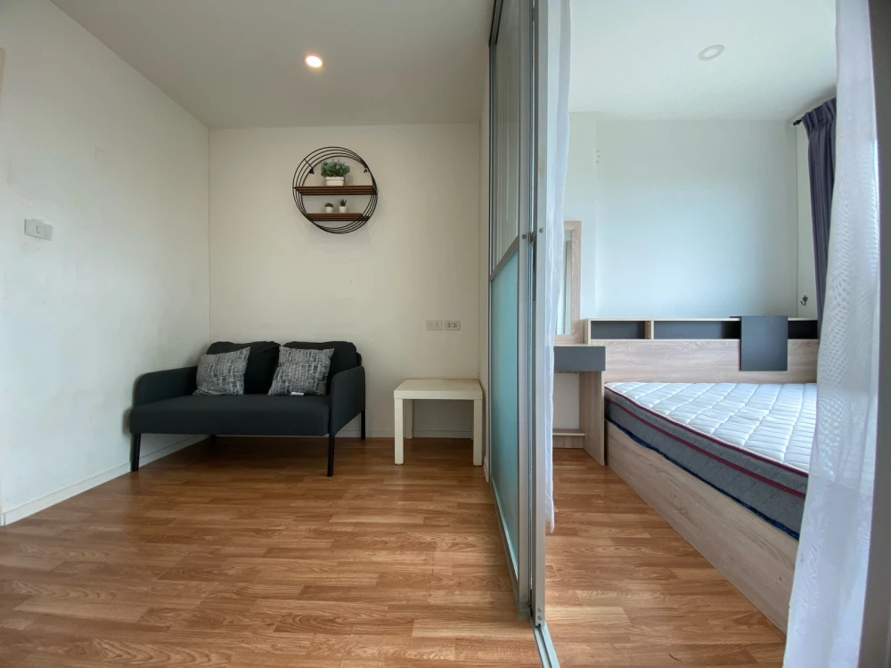 For rent: Lumpini Ville Ratchaphruek-Bangwaek, 8th floor, fully furnished, very livable. Book now! (Urgent!)