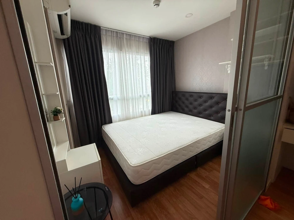 For rent: Lumpini Ville Ratchaphruek-Bangwaek. A nice, well-partitioned room with separate zones. Book now!