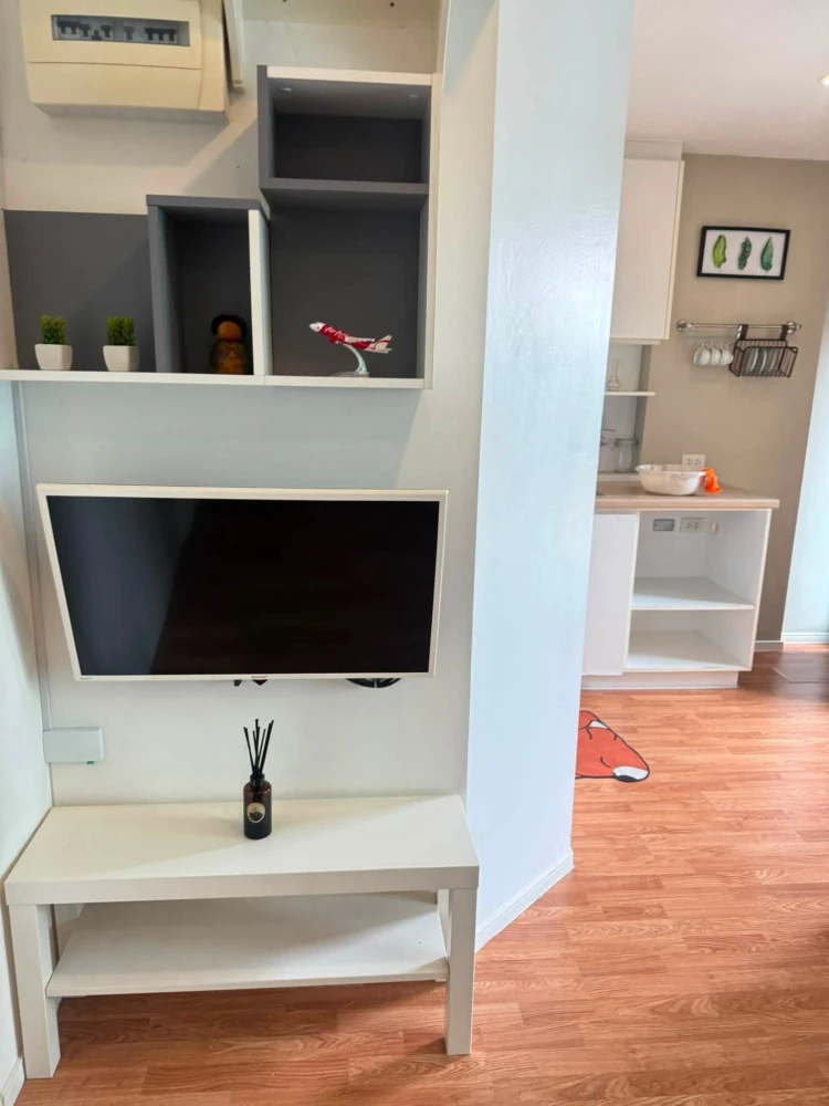 For rent: Lumpini Ville Ratchaphruek-Bangwaek. A nice, well-partitioned room with separate zones. Book now!