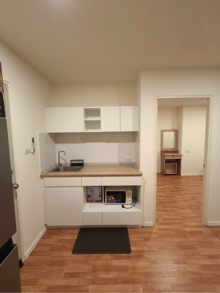 For rent: Lumpini Ville Sukhumvit 101/1-Punnawithi, north-facing room, cool breeze, lots of usable space. Can you not book it?