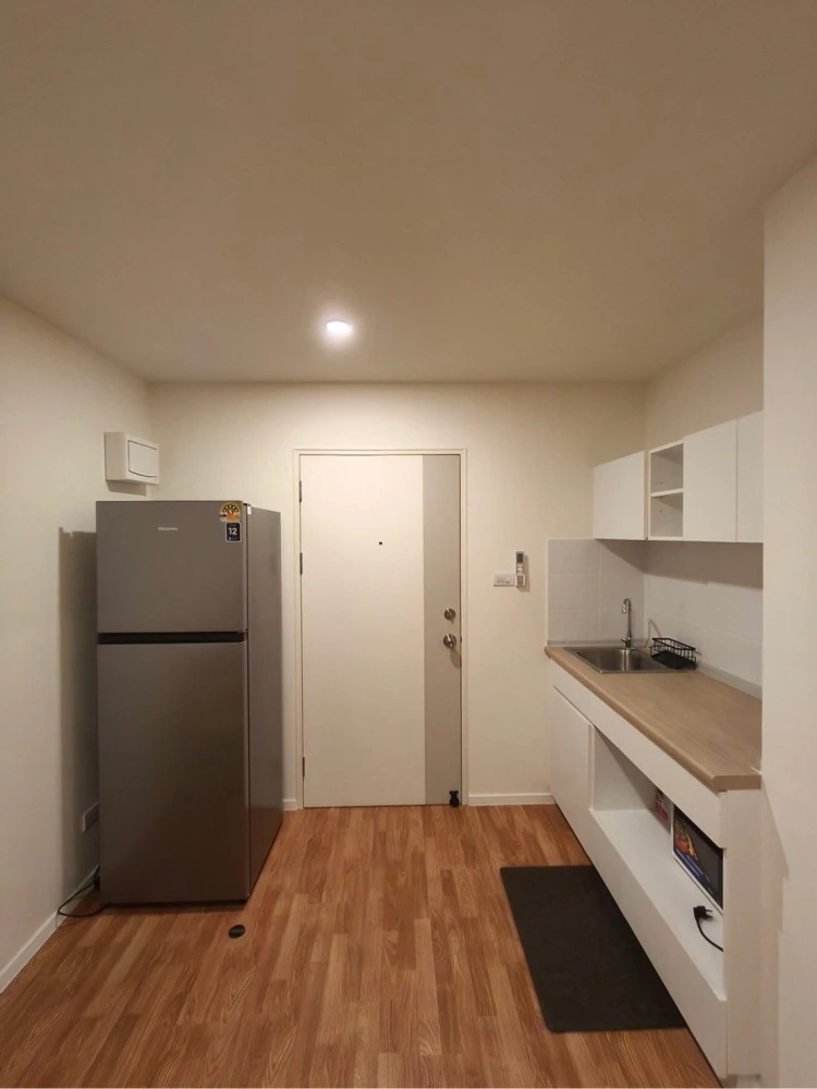 For rent: Lumpini Ville Sukhumvit 101/1-Punnawithi, north-facing room, cool breeze, lots of usable space. Can you not book it?