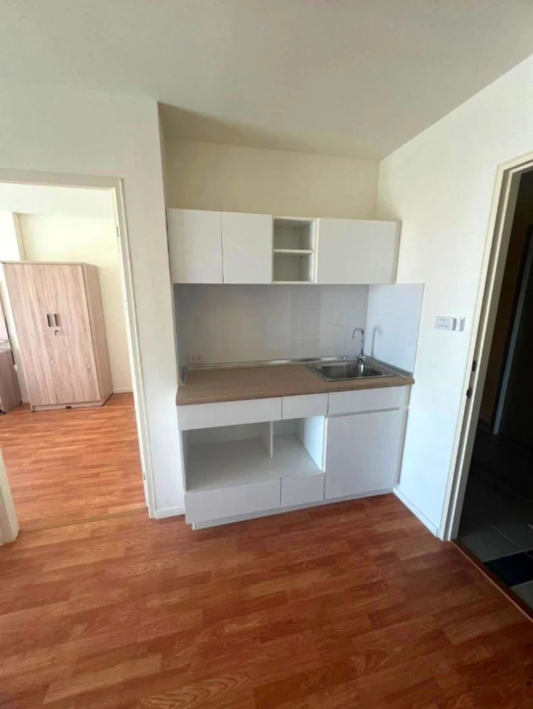 For rent: Lumpini Ville Sukhumvit 101/1-Punnawithi, nice room, good location, convenient transportation, beautiful view, reserve now.