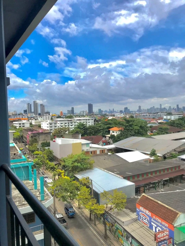 For rent: Lumpini Ville Sukhumvit 101/1-Punnawithi, nice room, good location, convenient transportation, beautiful view, reserve now.
