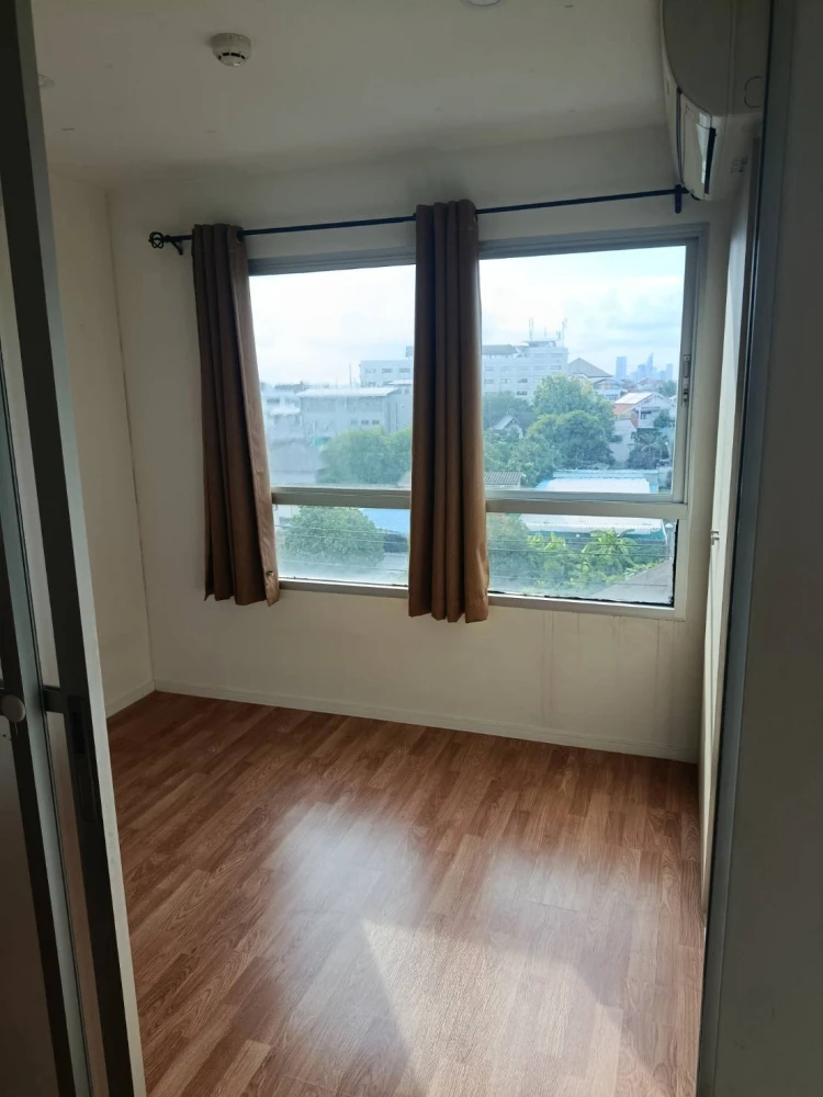 For rent Lumpini Ville Sukhumvit 76 - Bearing Station 2, nice room, 5th floor, good location, convenient transportation, reserve now.