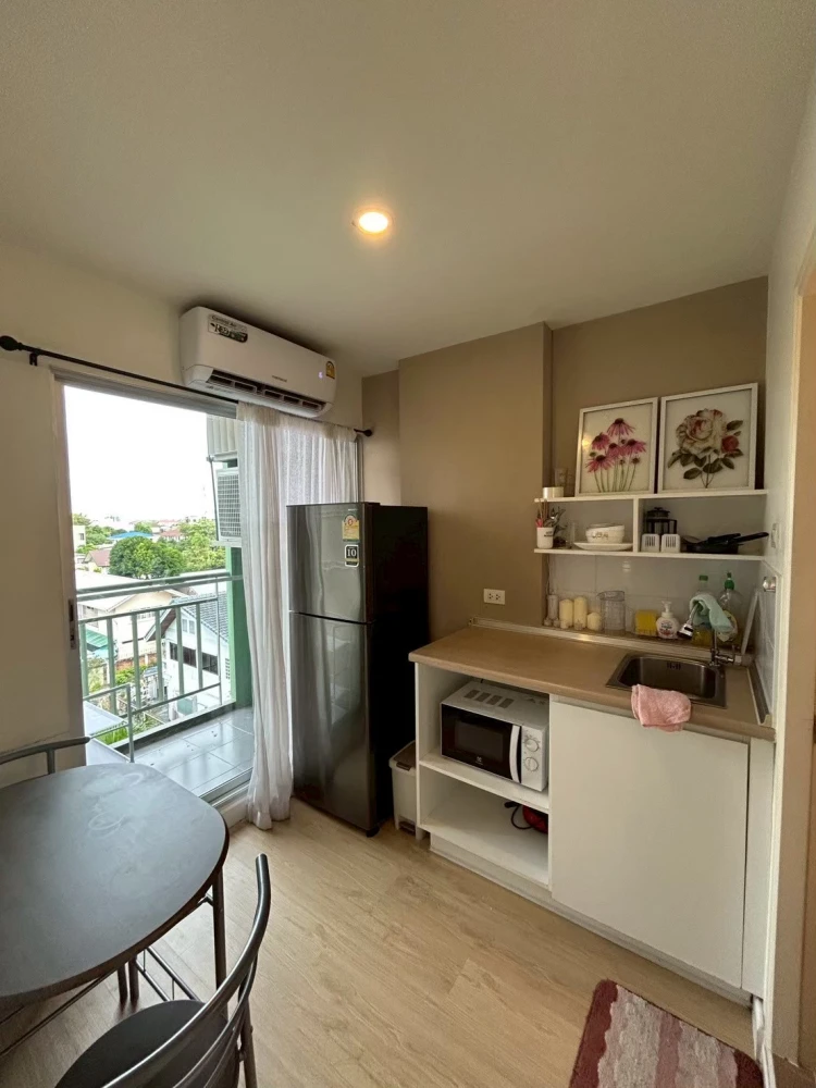 For rent: Lumpini Ville Sukhumvit 76 – Bearing Station, 5th floor, beautiful room, fully furnished. Book now!