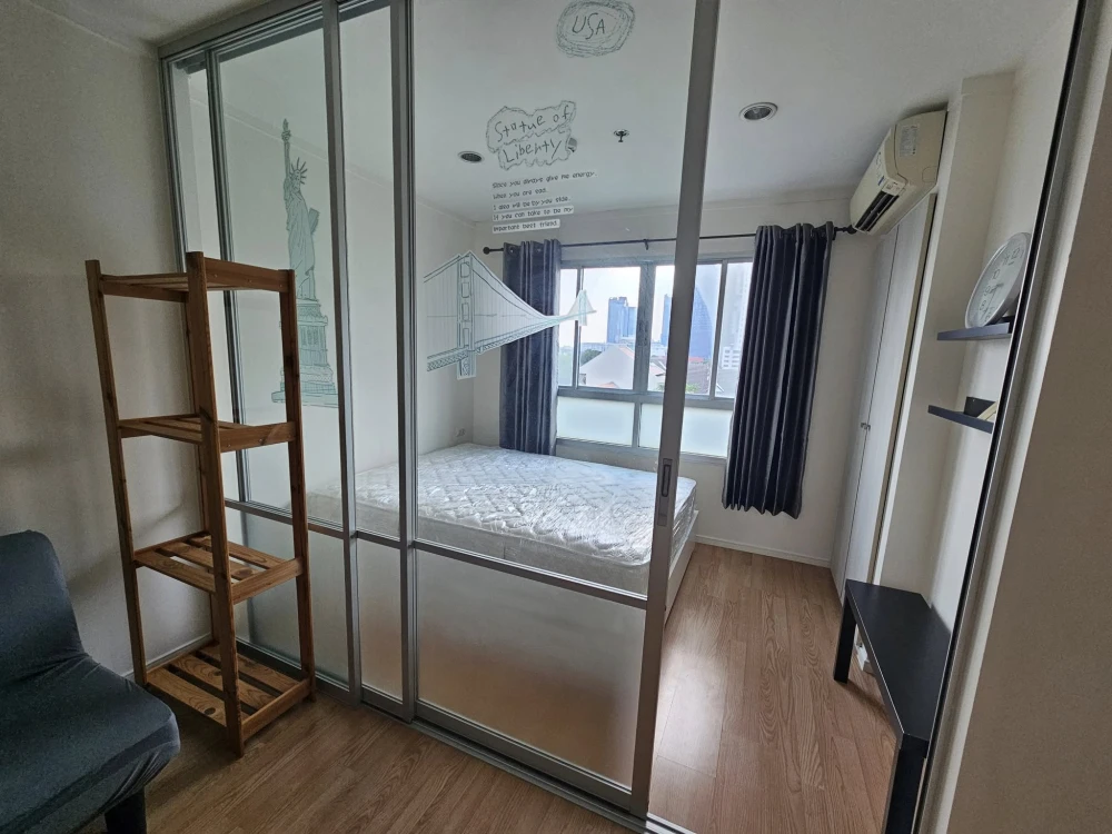 For rent: Lumpini Ville Sukhumvit 77 (Phase 2), corner room, no room opposite, city view, no building blocking, ready to move in
