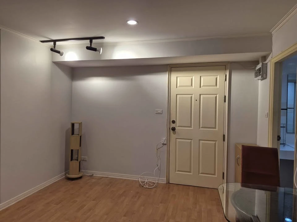 For rent: Lumpini Ville Sukhumvit 77, spacious room with plenty of usable space, great price, hurry and reserve now!