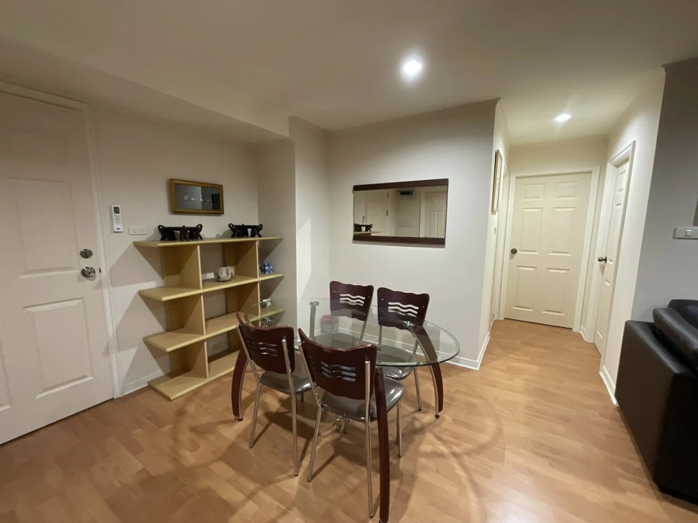 For rent: Lumpini Ville Sukhumvit 77, spacious room with plenty of usable space, fully furnished and equipped with amenities. Reserve now!
