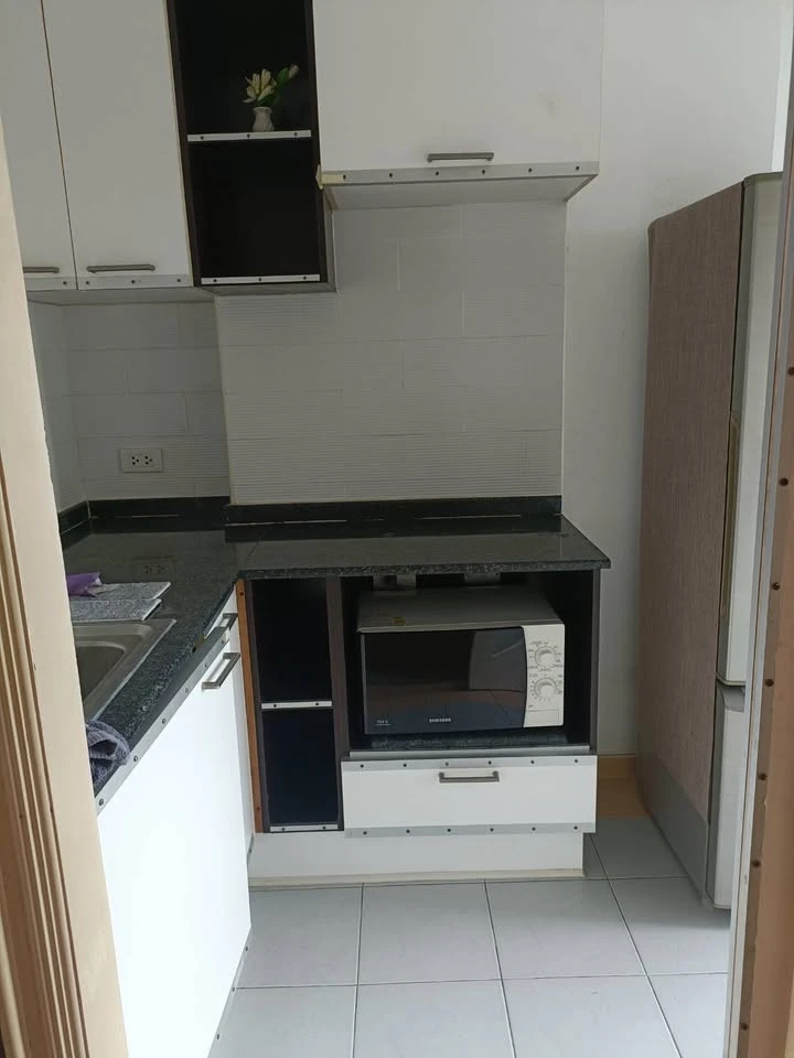 For rent: Lumpini Ville Sukhumvit 77. Nice room with high-quality built-in furniture and complete amenities. Book now!