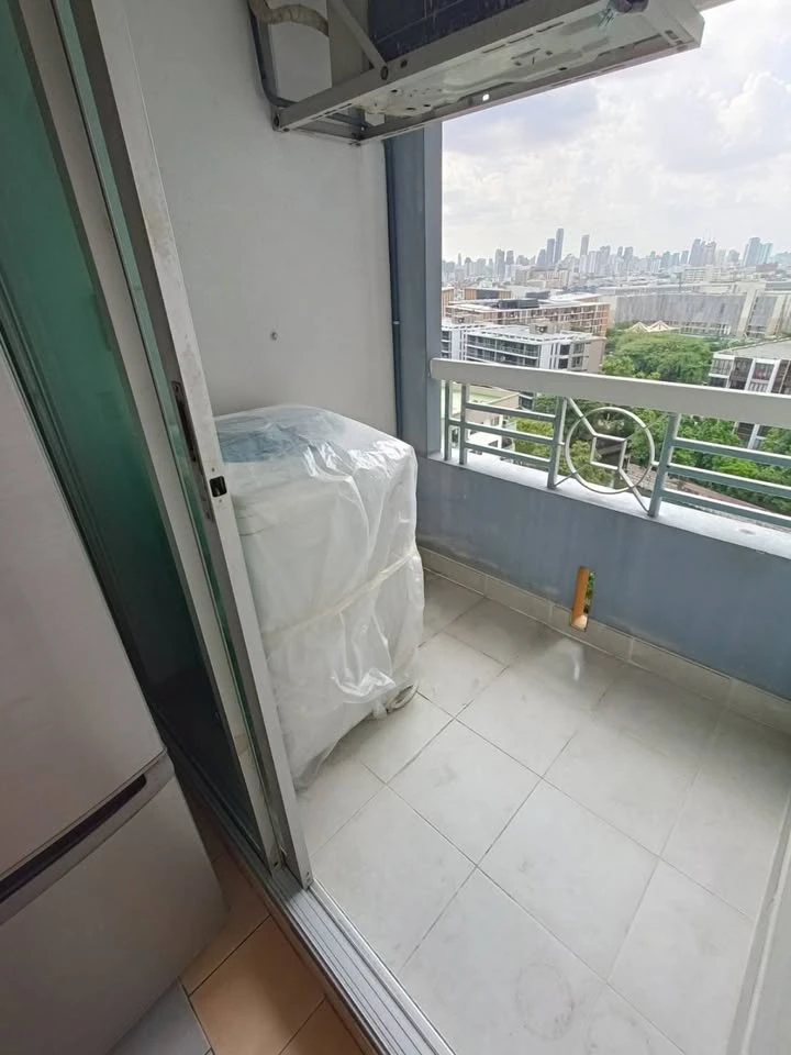 For rent: Lumpini Ville Sukhumvit 77. Nice room with high-quality built-in furniture and complete amenities. Book now!
