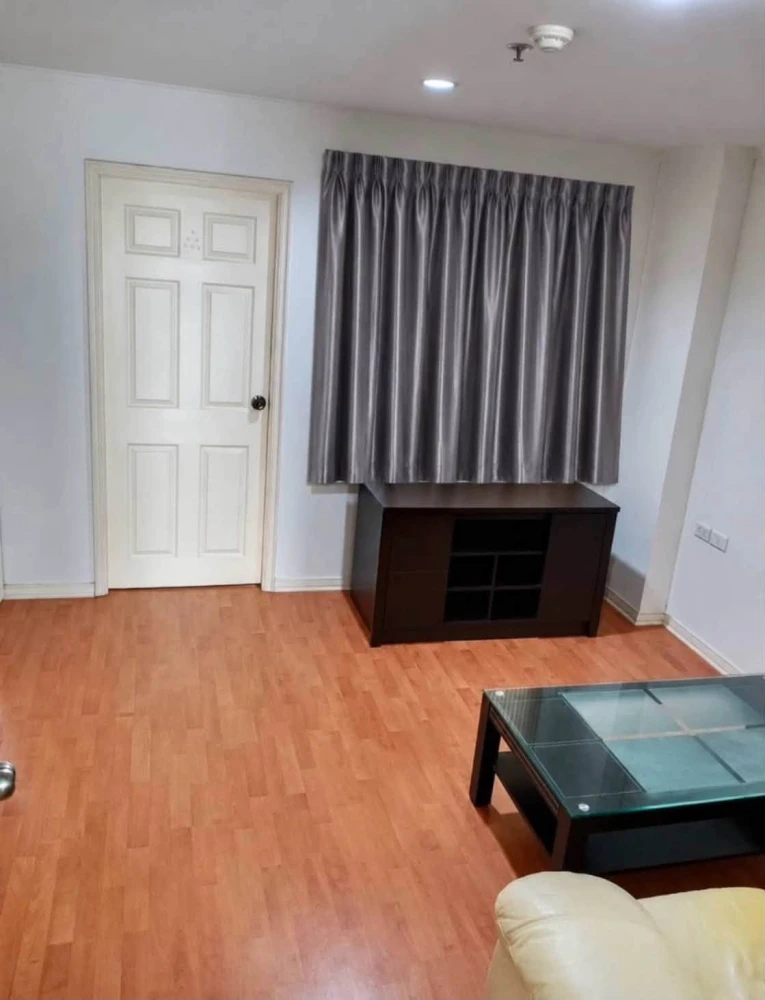 Condo for rent at Lumpini Ville Sukhumvit 77 – a lovely, fully furnished unit. Book now—don’t miss out!