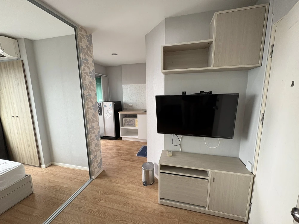 For rent Lumpini_ville_onnut46, a nice room with good wallpaper, a very good price, you must hurry and reserve it.