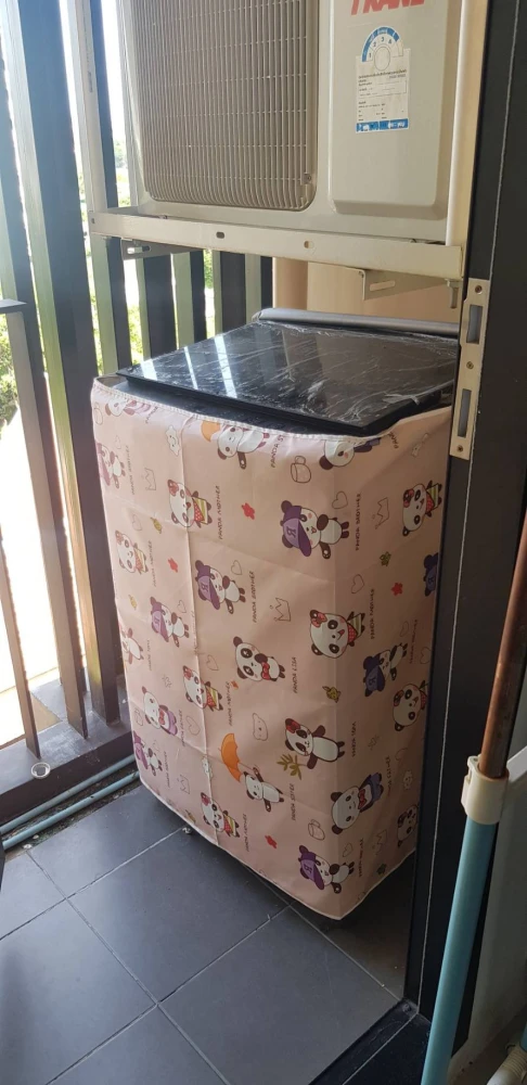 For rent: Lyss Ratchayothin, a lovely room on the 7th floor, fully furnished and equipped with appliances. Just bring your bags and move in!
