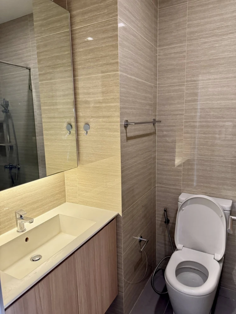 For rent: M Jatujak, 1 bedroom, 1 bathroom, high floor, beautiful unblocked view, fully furnished. Don't miss this great opportunity!