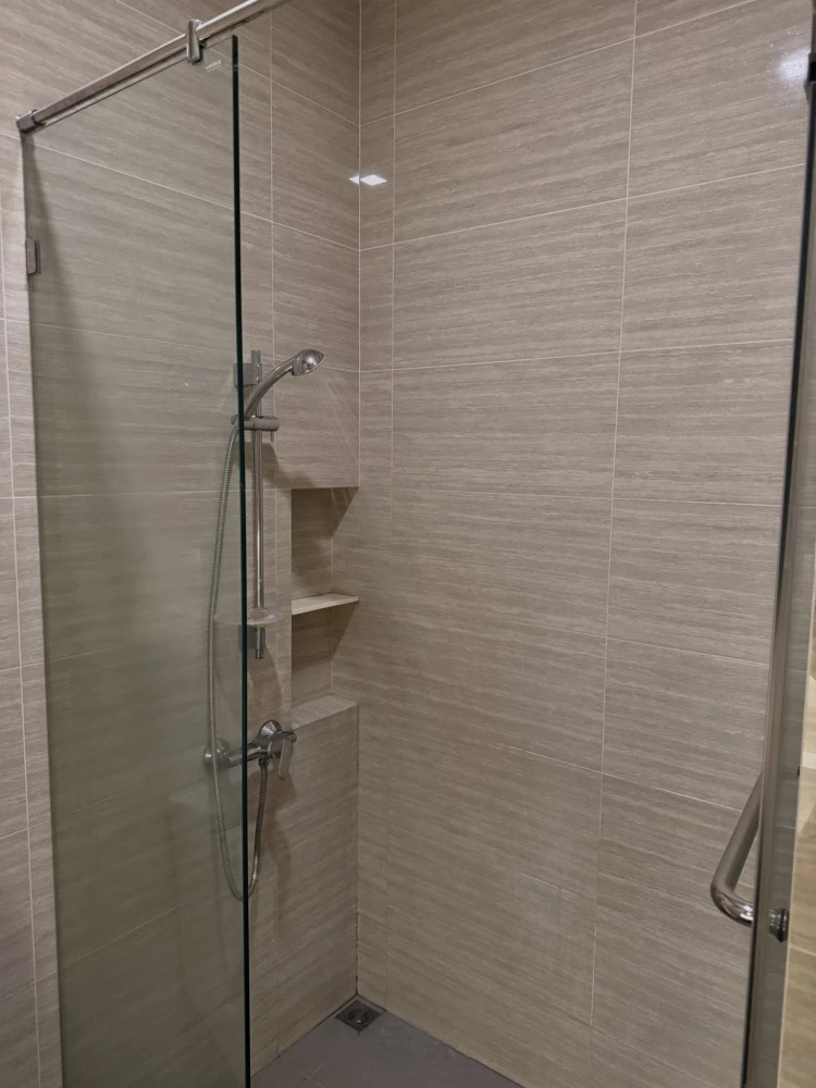 For rent: M Jatujak, 1 bedroom, 1 bathroom, high floor, beautiful unblocked view, fully furnished. Don't miss this great opportunity!