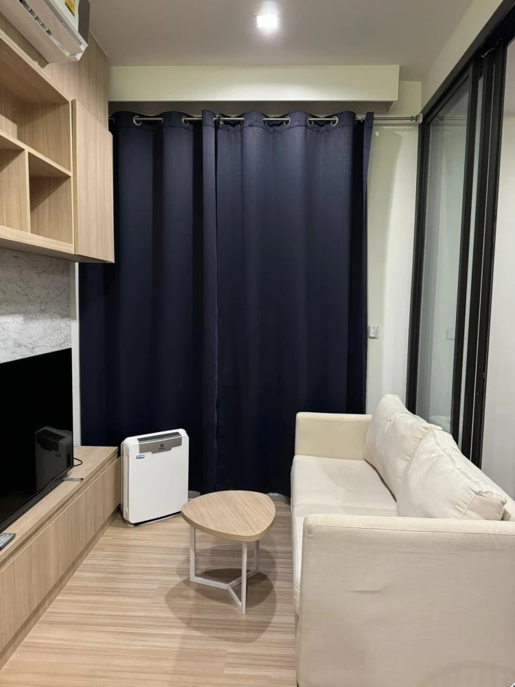 For rent: M Jatujak, 19th floor, comes with complete furniture and appliances. Hurry and reserve now, don't wait.