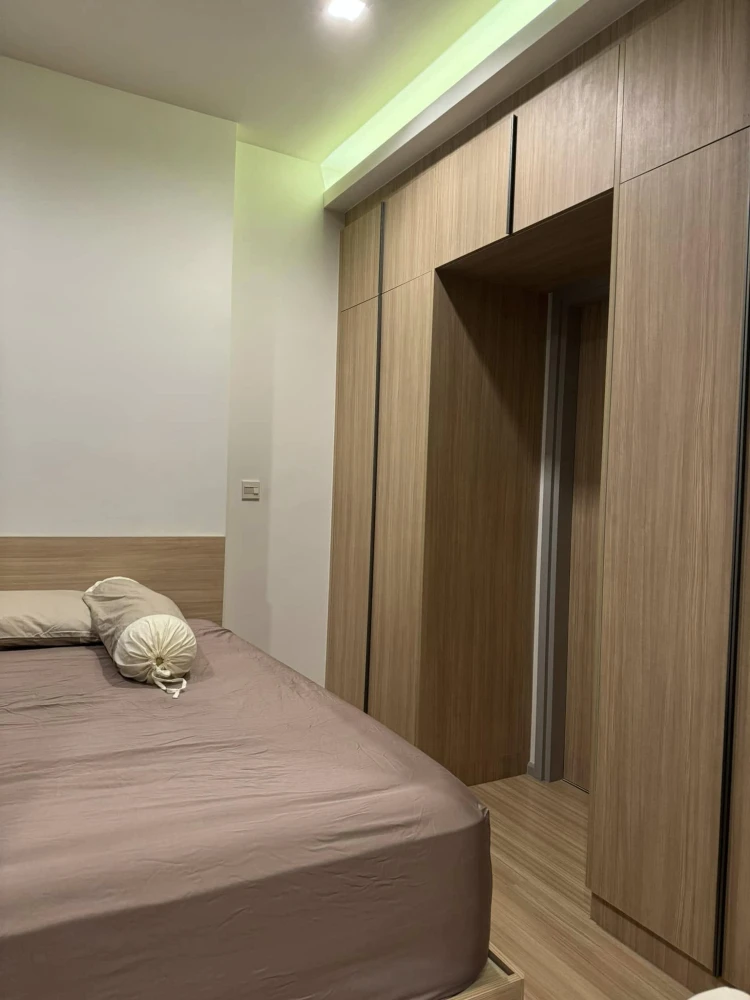 For rent: M Jatujak, 19th floor, comes with complete furniture and appliances. Hurry and reserve now, don't wait.