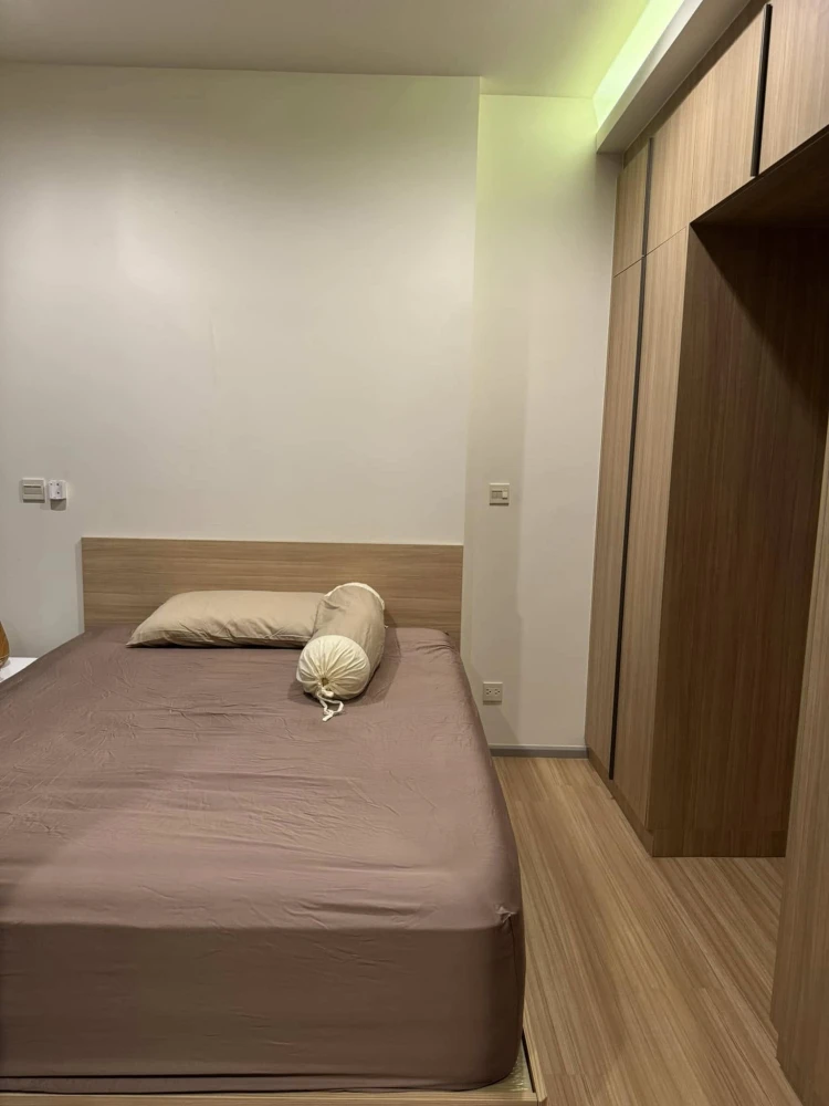 For rent: M Jatujak, 19th floor, comes with complete furniture and appliances. Hurry and reserve now, don't wait.